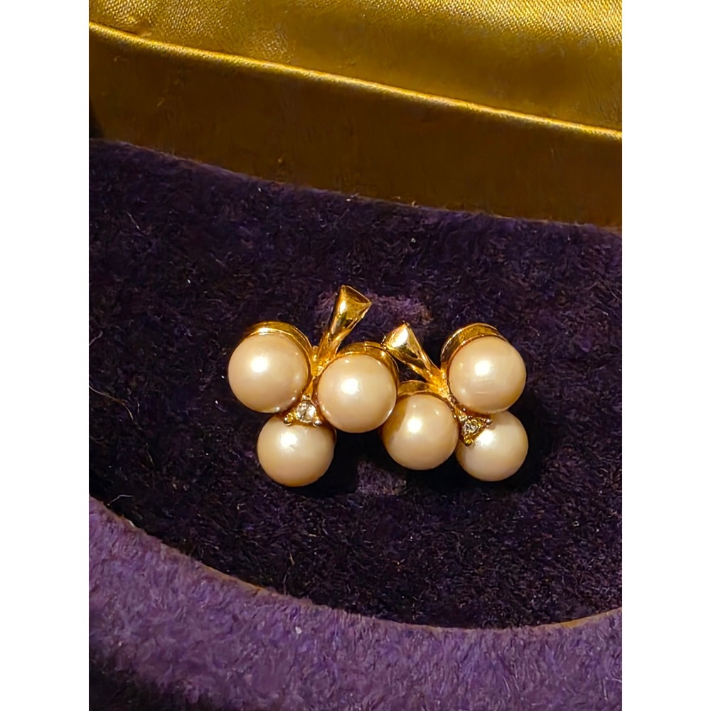 Vintage Gold Tone Faux Pearl Cluster Stud Earrings Rhinestone Clover Shape